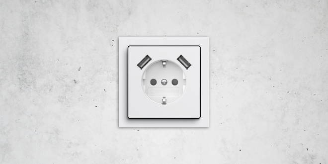 SCHUKO® USB-Steckdose bei AGM-Elektrotechnik in Mühlhausen, Mittelfr (Mühlhausen)